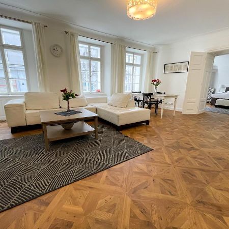 U Obecniho Dvora - Old Town Apartment Prague Exterior photo