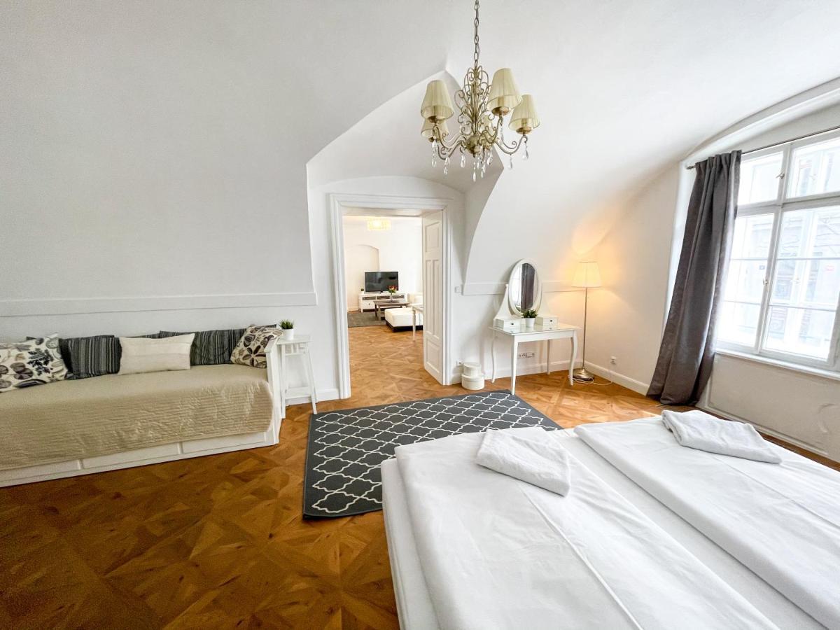 U Obecniho Dvora - Old Town Apartment Prague Exterior photo