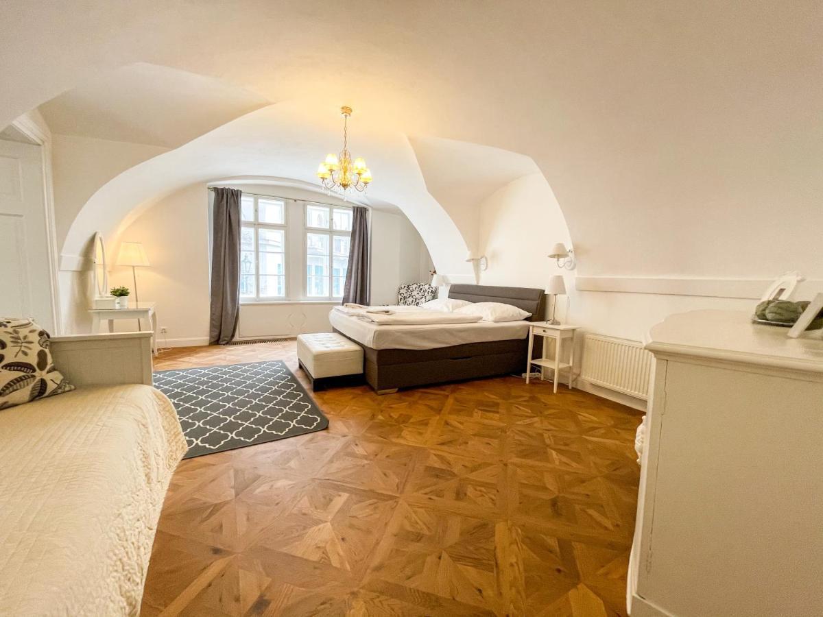 U Obecniho Dvora - Old Town Apartment Prague Exterior photo